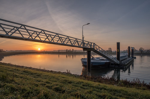 Overnachtigshaven voor binnenschippers in IJzendoorn