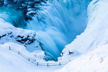De Gullfoss waterval in de winter (IJsland) van Martijn Smeets