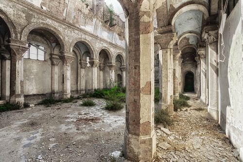 Decay Church 1