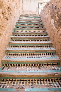 Carreaux sur des escaliers | Palais arabe | El Badi | Marrakech Maroc sur Wandeldingen