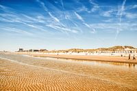 Beach between Koksijde and Oostduinkerke on a beautiful day 02