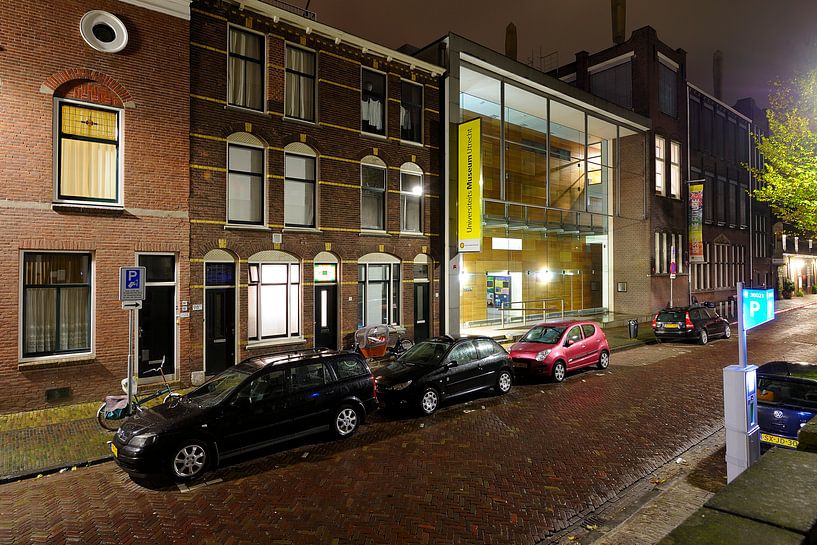De Lange Nieuwstraat met het Universiteitsmuseum Utrecht van Donker Utrecht