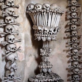 Vasa sacra in charnel chapel by Anita Snik-Broeken