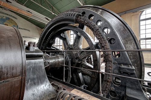 Urbex, onderdeel van stoommachine, urban exploring