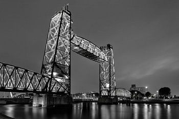 Former railway bridge De Hef in Rotterdam