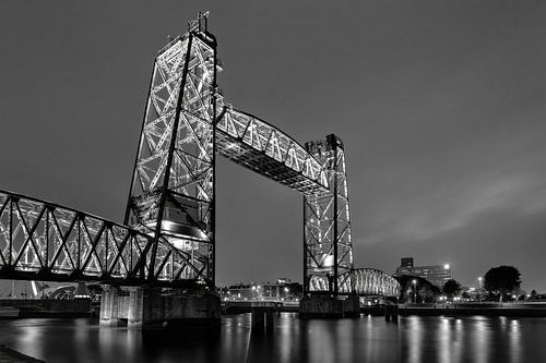Voormalige spoorbrug De Hef in Rotterdam