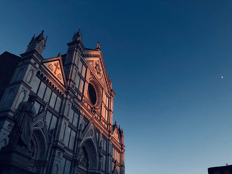Florence by Hello Pompoyo