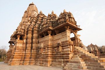 Buitenkant van de Kandariya Mahadeva-tempel in Khajuraho, Madhya Pradesh, India, Azië van WorldWidePhotoWeb