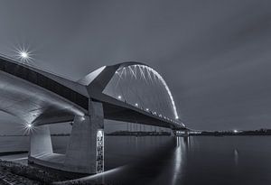 De Oversteek - Nijmegen (Noir et blanc) sur Tux Photography