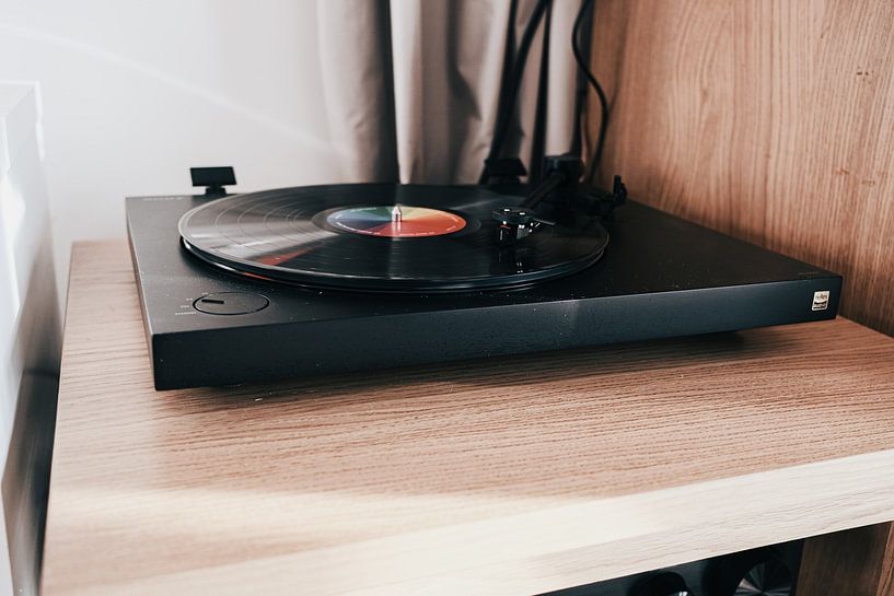 Vinyl Record by Hello Pompoyo