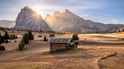 Lever de soleil sur l'Alpe de Siusi dans le Tyrol du Sud sur Achim Thomae Photography