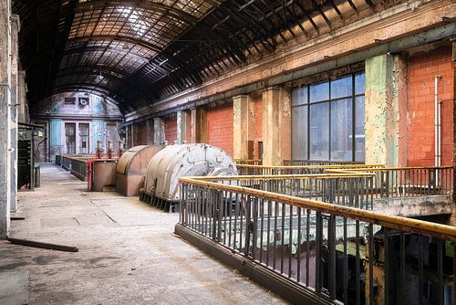 Une industrie abandonnée en déclin.