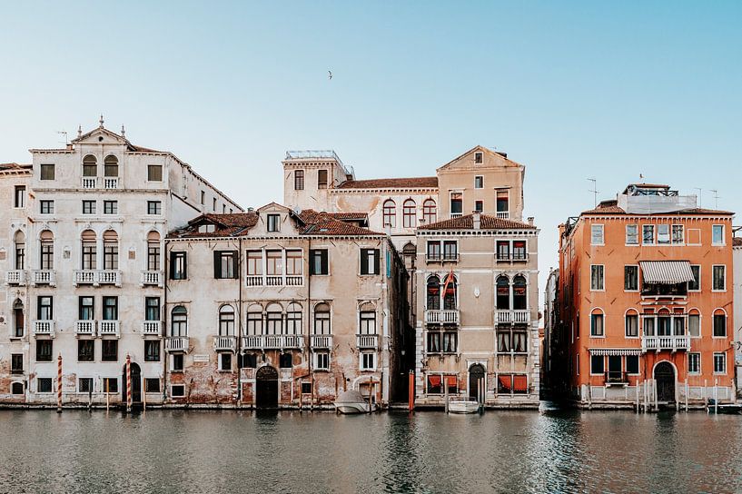 Une architecture étonnante dans le calme de Venise, en Italie par Milene van Arendonk