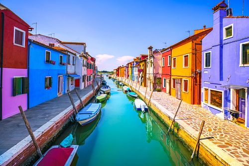 Kanaal in het eiland Burano. Venetiaanse lagune, Italië