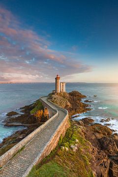 Petit Minou lighthouse in the evening by Tilo Grellmann