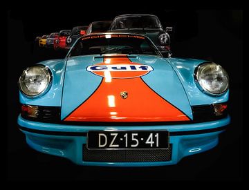Flashy Porsche 911 by Anouschka Hendriks