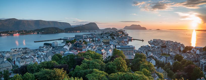 Alesund by Fineblick