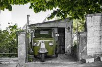 Oude Piaggio ape in Puglia  in het zuiden van Italie