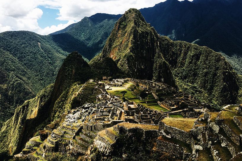 Aguas Calientes by Walljar