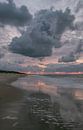 Schöne Wolken über dem Strand auf Vlieland von Arthur Puls Photography Miniaturansicht