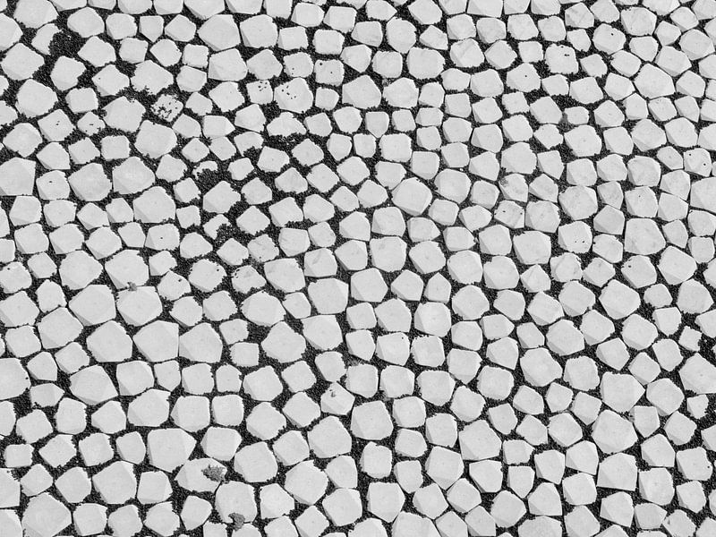 Passende stenen by Mart van Zwam