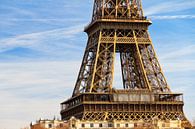 Eiffelturm-Mittelteil im Sonnenlicht von Dennis van de Water Miniaturansicht