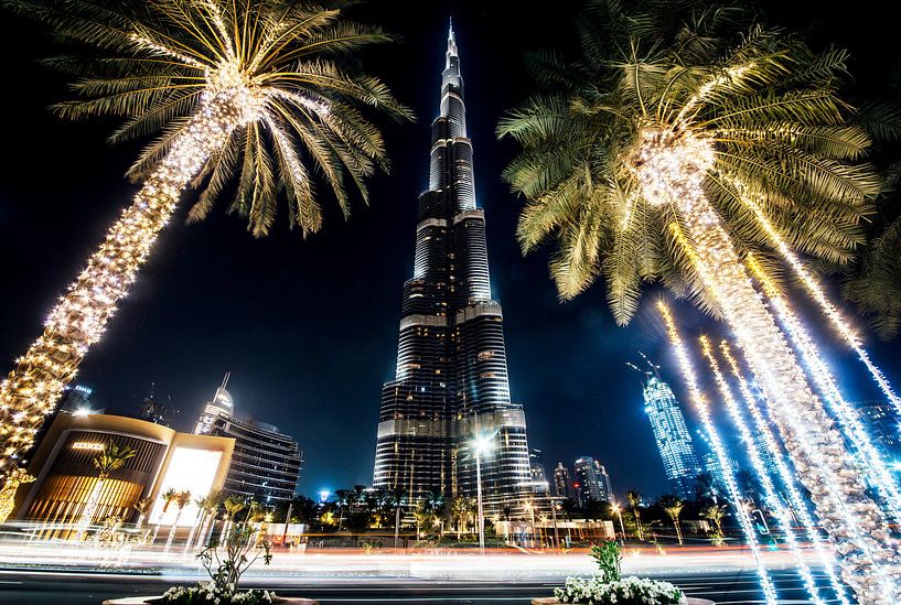 Burj Khalifa - Dubai, UAE by Christoph Schmidt