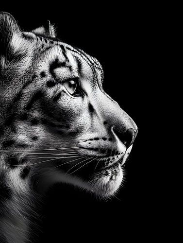 Le léopard de profil – Un portrait saisissant d'un félin en noir et blanc