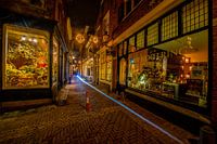 Fnidsen-Schaufenster im Dunkeln