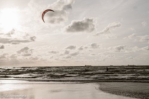 Beach - sea - sky - sun - walk in scheveningen