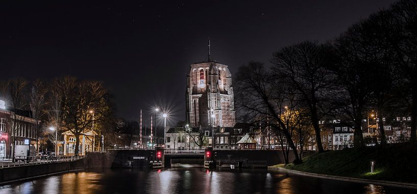 De Oldehove, scheve Kerktoren in Leeuwarden. par Greet ten Have-Bloem