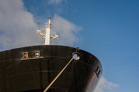 The bow of a ship moored at the quay. by scheepskijkerhavenfotografie