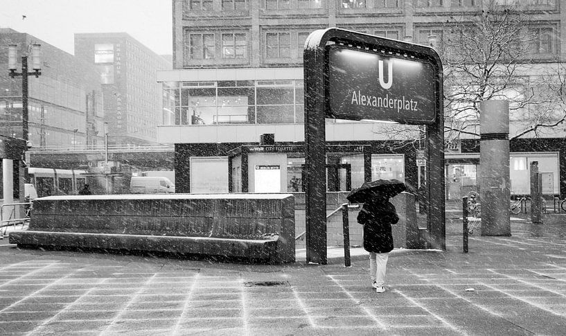 Alexanderplatz en hiver par Niels van der A