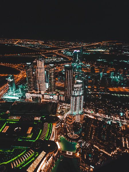 Dubai by Hello Pompoyo