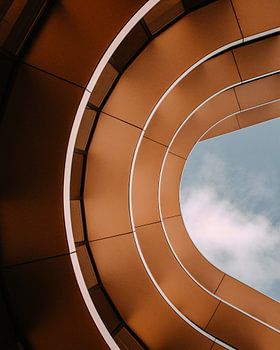 Linien und Bögen im Gebäude