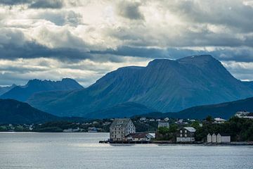 Blick auf die Stadt Alesund in Norwegen von Rico Ködder