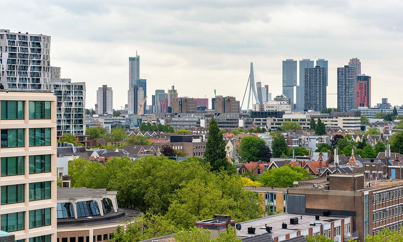 Rotterdam Skyline, Nederland. van Lorena Cirstea