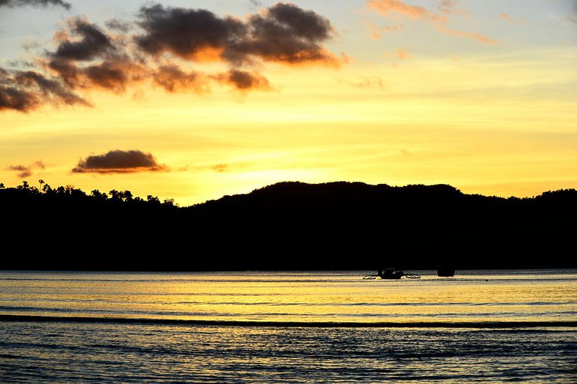 Éclat doré sur la plage de Palawan par Frank Photos