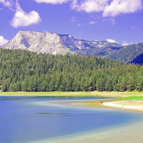 Zwarte Meer van Durmitor in het kwadraat