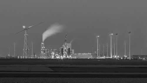 Industrie Eemshaven in Zwart Wit