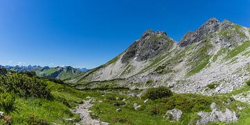 Sentier d'altitude de Koblat sur le Nebelhorn, Alpes d'Allgäu sur Walter G. Allgöwer