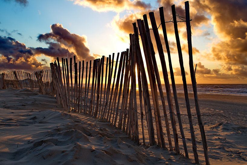 Strandzaun am Strand von Marcel Verheggen