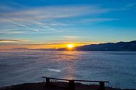 Begegnung mit dem Sonnenaufgang am kalten Baikalsee von Michael Semenov Miniaturansicht