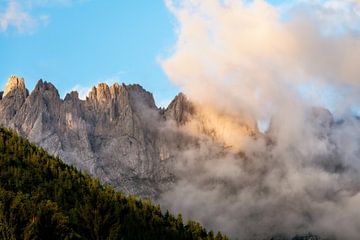 Het Kaisergebergte in Tirol - uitzicht op de Wilder Kaiser van ManfredFotos