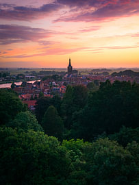 Hasselt bei Sonnenuntergang, vom Van-Stolkspark aus gesehen