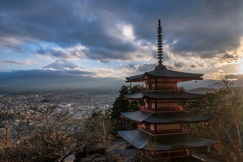 Chureito-Pagode und Mt. Fuji in Tokio, Japan.