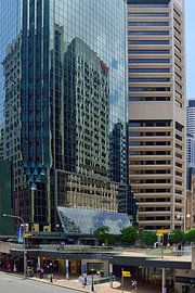 Reflets urbains sur Frank's Awesome Travels