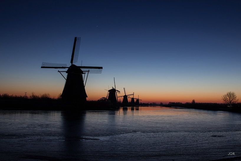 Kinderdijk Windmills Sunrise by Joery van der Graaf