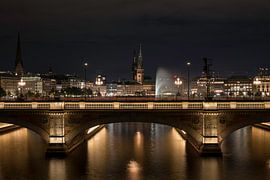 Lombardsbrücke Hamburg in new splendour by Jan Barthodzie