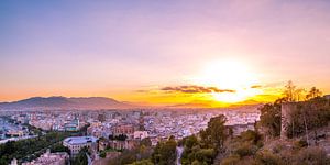 Malaga centrum tijdens zonsondergang - Andalusie, Spanje
